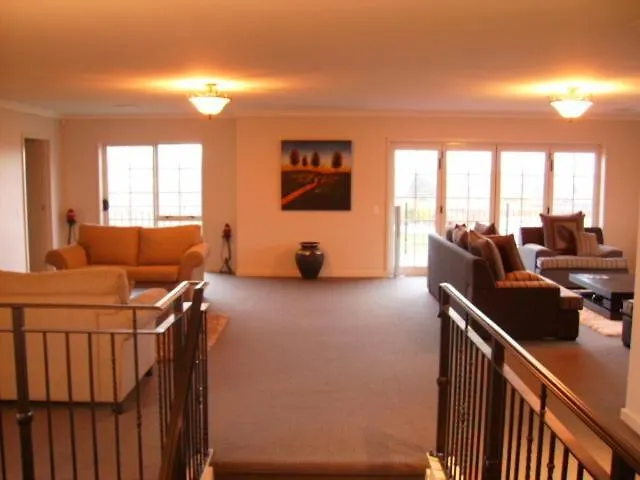 Falls Chateau Taupo Aparthotel